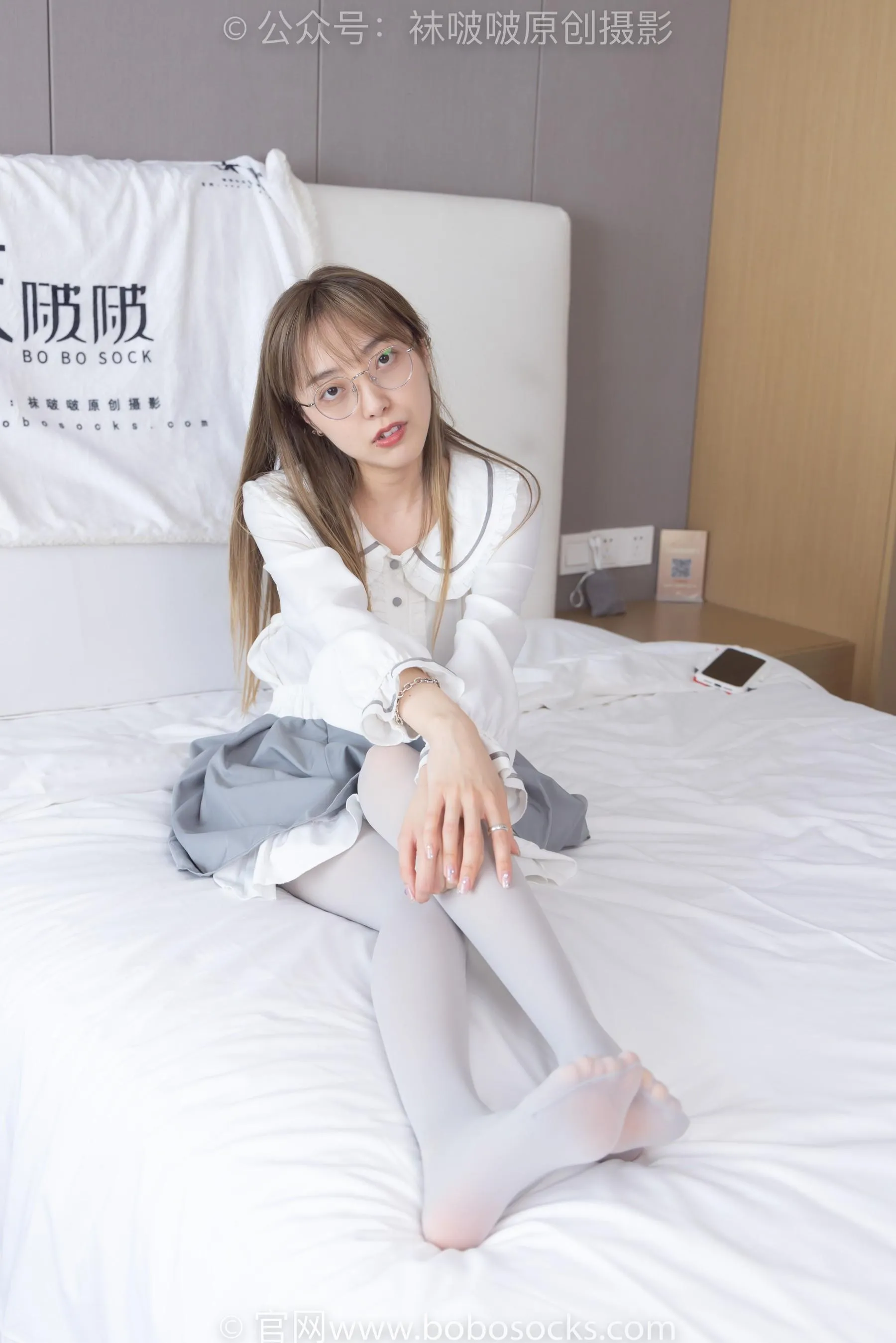 [BoBoSocks袜啵啵]NO.213 稚予-黑皮鞋、厚灰丝 [87P]插图5